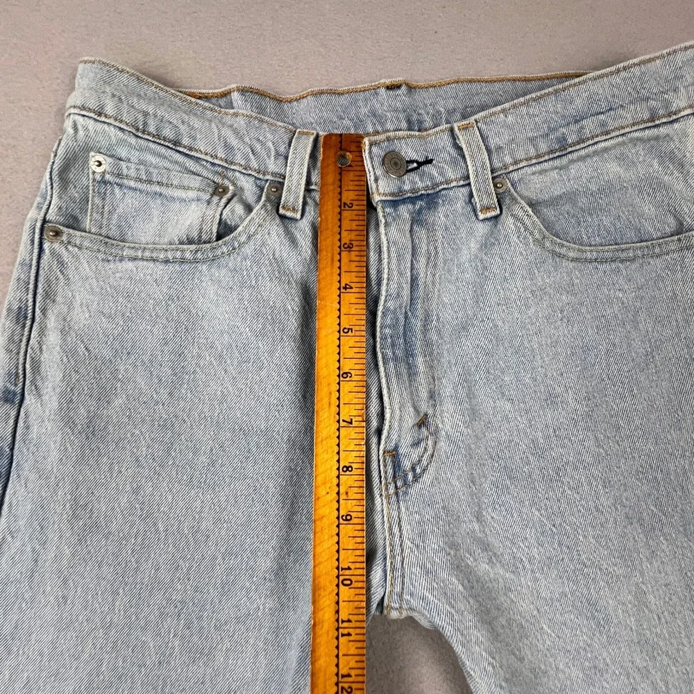 Levi's 505 Regular Fit Jeans Mens 32x30 Light Wash Denim Straight Leg Casual